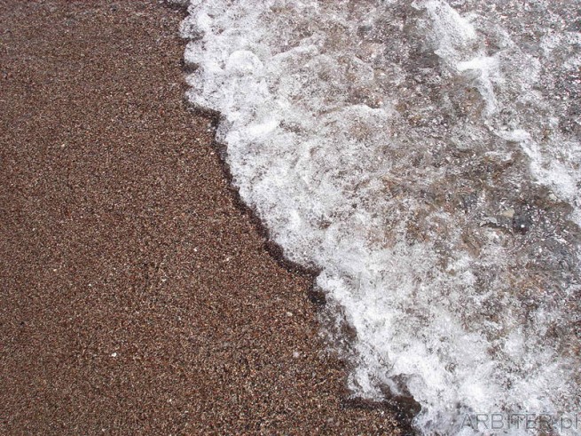 Morze na Rodos. Tempartura wody ciepłutlka. Ostre kamienie drapały w pięty